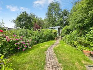 Garden- click for photo gallery